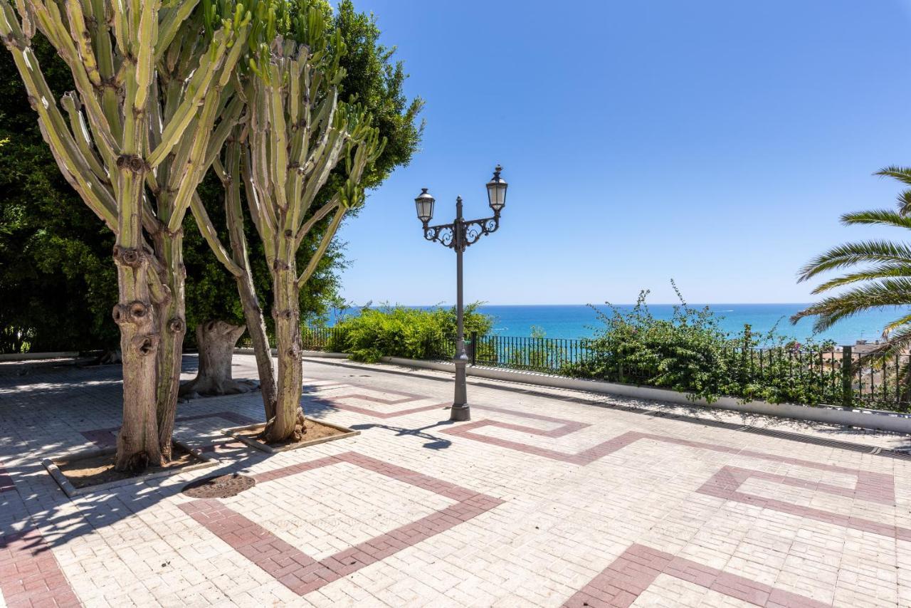 Apt Playa Y Montana Apartment Torremolinos Ngoại thất bức ảnh