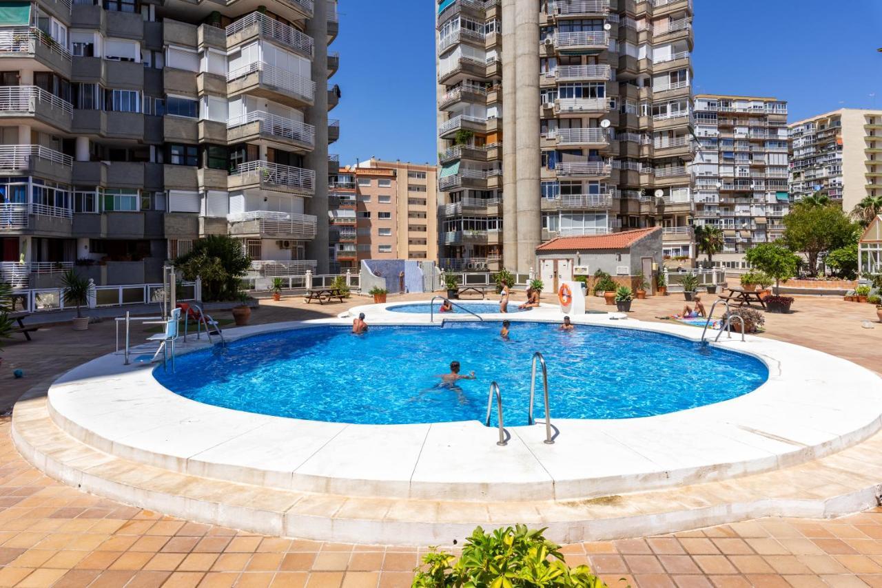 Apt Playa Y Montana Apartment Torremolinos Ngoại thất bức ảnh